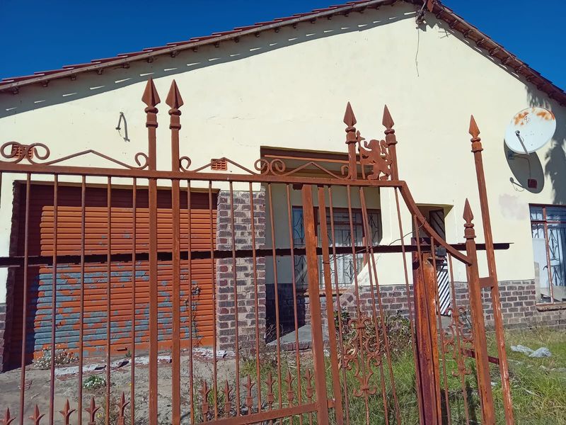 House for sale at Osizweni - Photo 1