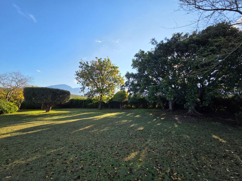 Fully Furnished Luxury Chalet Rentals at Villa Tarentaal – 6-Month Country Living in Tulbagh - Photo 3