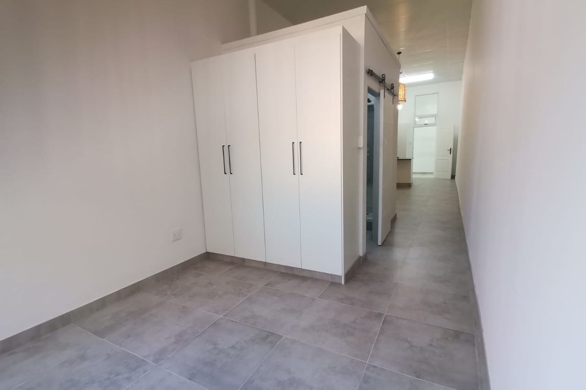 Modern 1 Bedroom Apartment in Prime Hilton - Photo 5