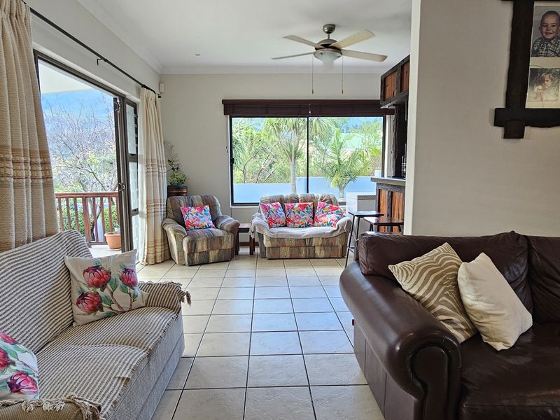 Immaculate 3 Bedroom Home With Flatlet and Unmatched Views - Photo 9