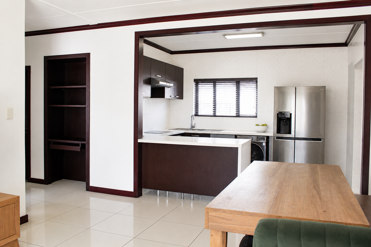 Secure & Modern 2 Bedroom Apartment in Summerset, Midrand - Photo 2