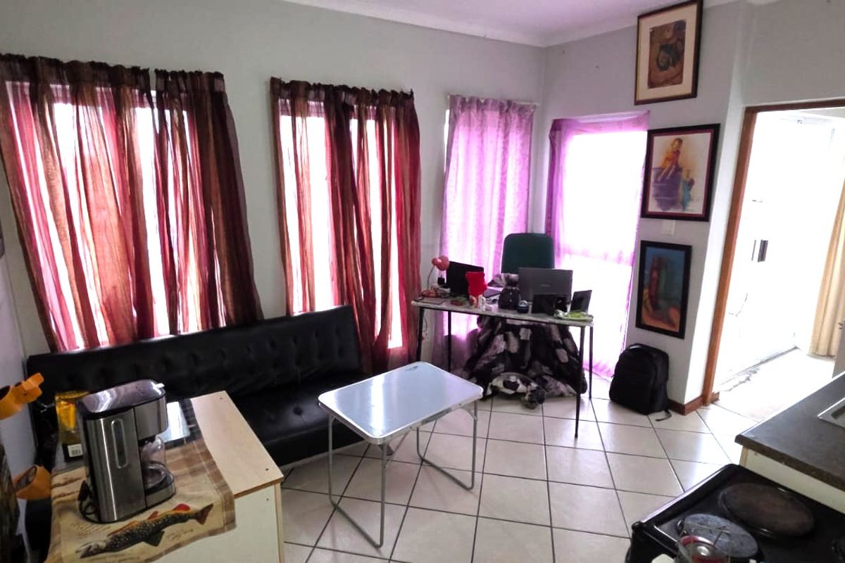 Modern 1‐bedroom apartment in the heart of Dana Bay - Photo 5