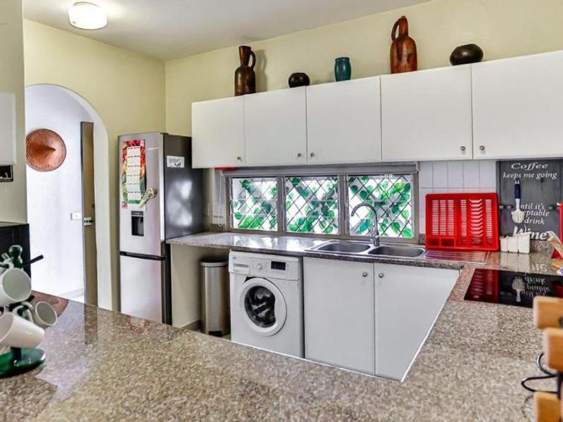Looking for an investment opportunity - Photo 8