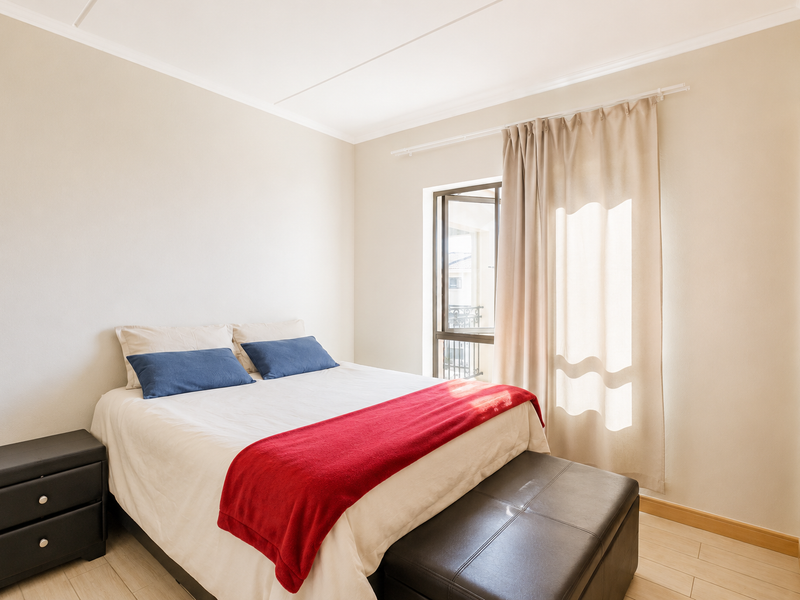 Stunning 2 bedroom apartment for sale in Summerset, Midrand modern living with convenient amenities! - Photo 5