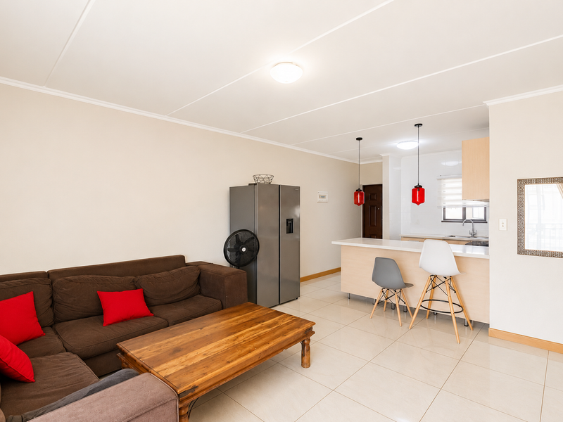 Stunning 2 bedroom apartment for sale in Summerset, Midrand modern living with convenient amenities! - Photo 4