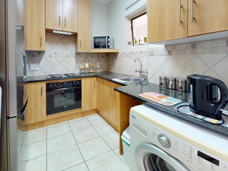 Starting to bid from R649,000! Non-Distressed Live Luxury Auction! - Photo 4