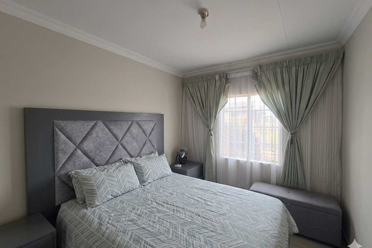 3 Bedroom House in Tasbet Park Ext 3 - Photo 5