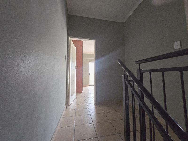 Spacious 3 Bedroom Apartment in Tasbet Park - Photo 8