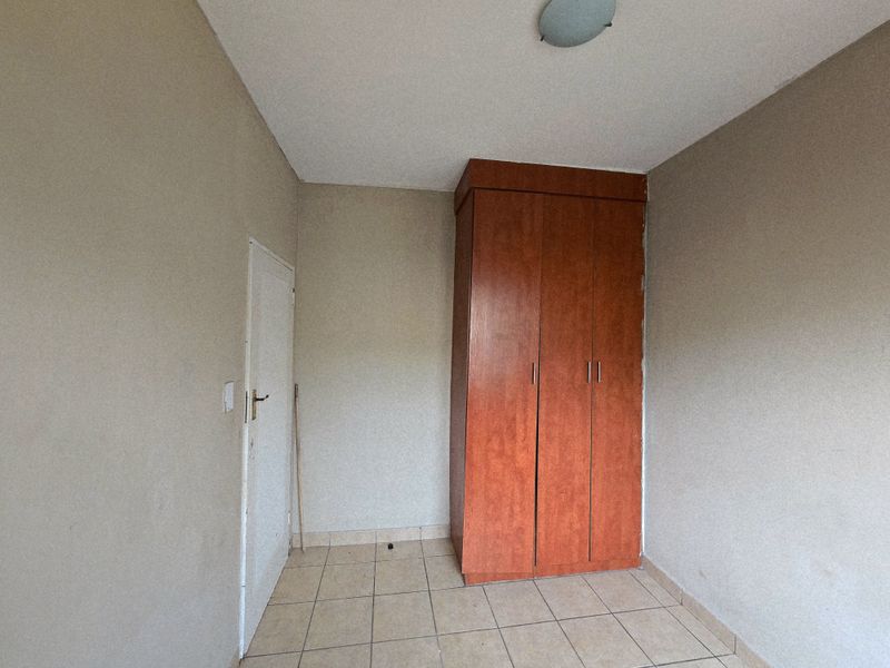 Spacious 3 Bedroom Apartment in Tasbet Park - Photo 6