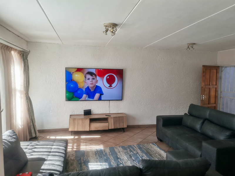Duplex For Sale In Sandton - Photo 4