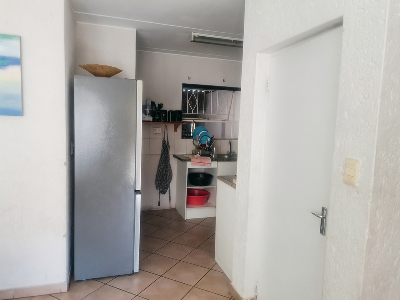 Duplex For Sale In Sandton - Photo 9