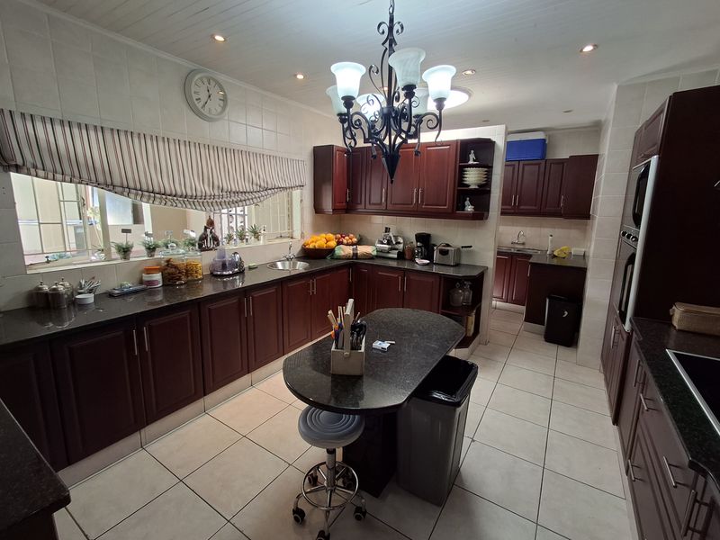 4 Bedroom house in Aviary Hill - Photo 9