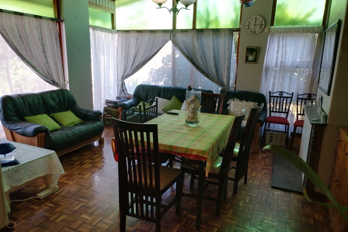 Spacious 4-Bed Family Home to Rent in Strand – Pet Friendly! - Photo 3