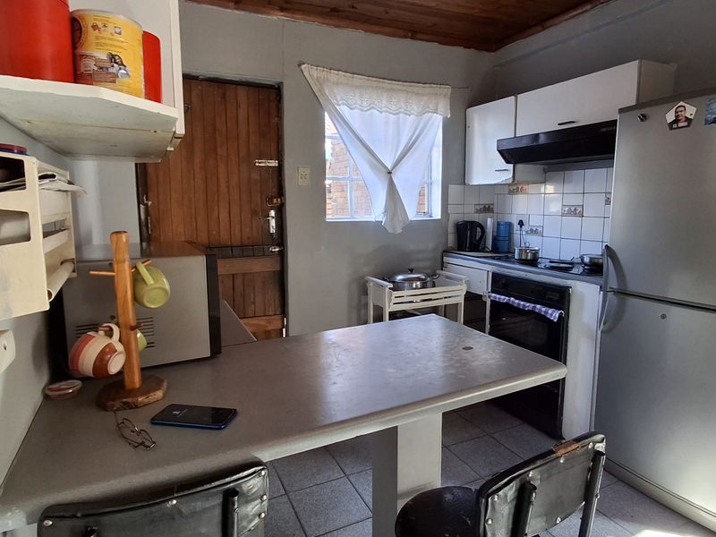 5 Bedroom home - Photo 9