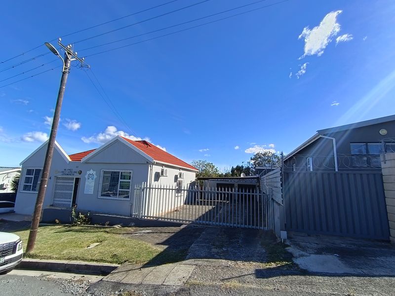 Offices on Perfect location - Photo 2