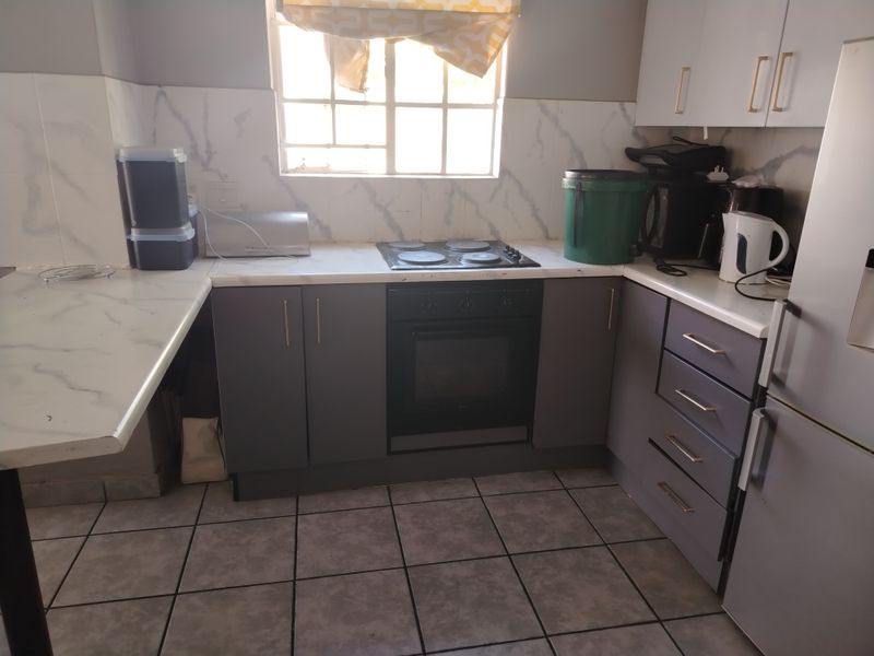 Townhouse Rental Monthly In Brakpan - Photo 7