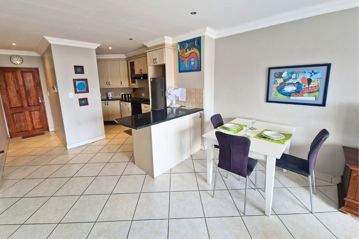 Modern Coastal Apartment Just Steps from the Beach - Photo 2