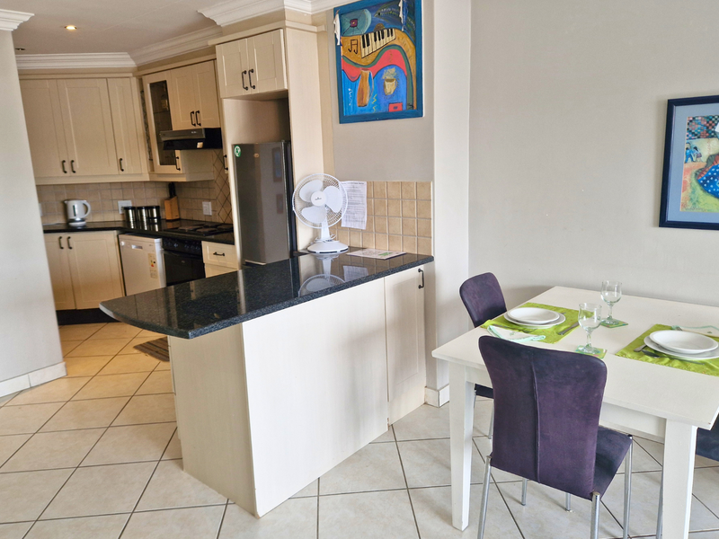 Modern Coastal Apartment Just Steps from the Beach - Photo 4