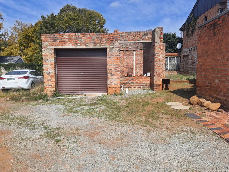 Prime Commercial Investment with Residential Income & Expansion Potential - Photo 4