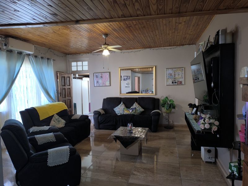 Sustainable Living with Space, Comfort & Modern Convenience - Photo 6