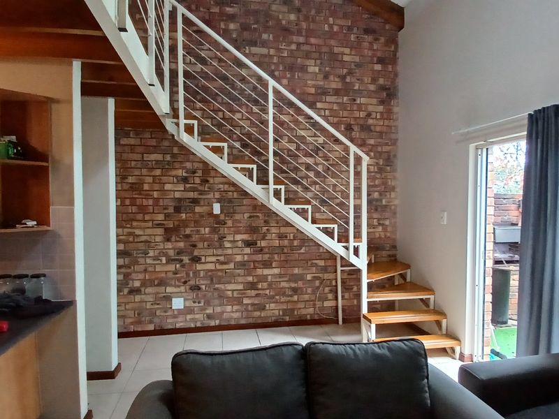 STUDIO 9 - WALMER - Photo 8