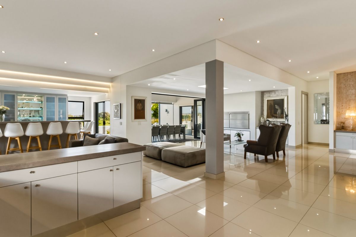 Refined Living, Remarkable Views! - Photo 3