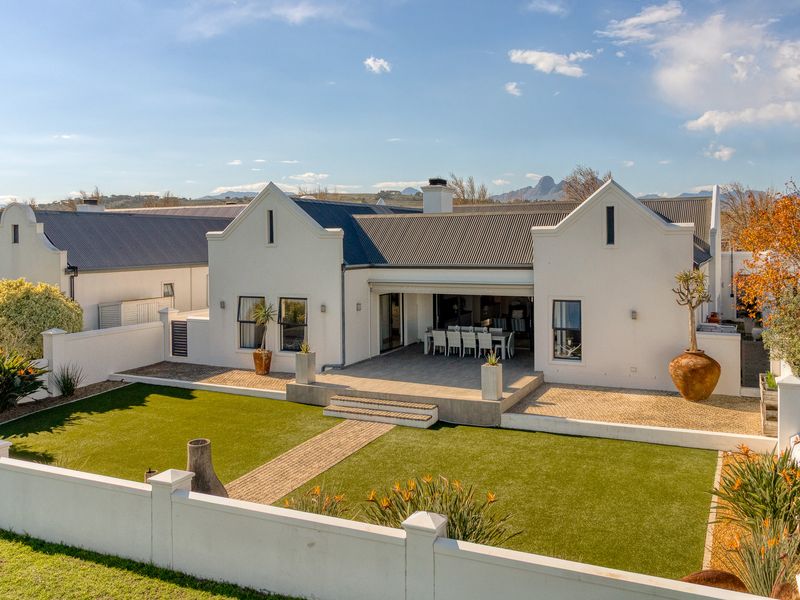 Refined Living, Remarkable Views! - Photo 2