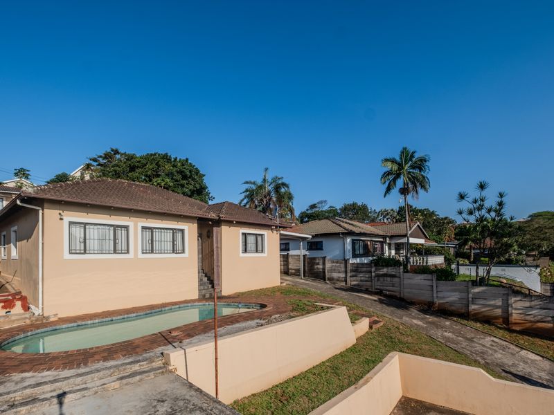 House For Sale In Durban North - Photo 2
