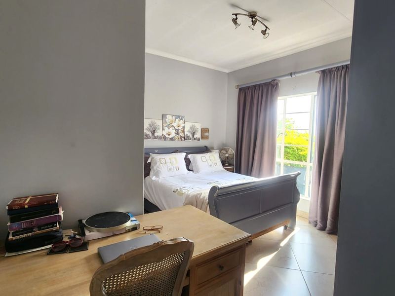 Full Title Simplex in Secure Estate - Photo 10