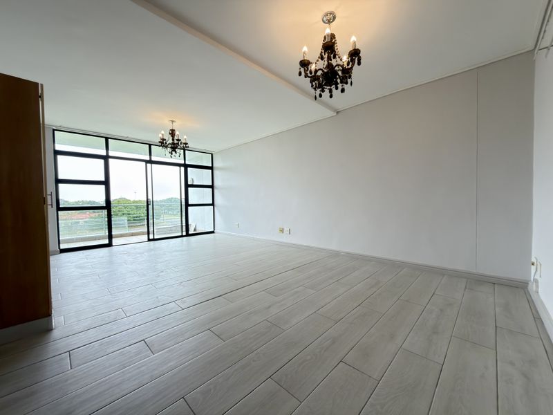 Spacious 1 Bedroom Apartment For Sale! - Photo 2