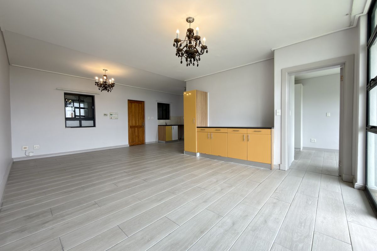 Spacious 1 Bedroom Apartment For Sale! - Photo 4