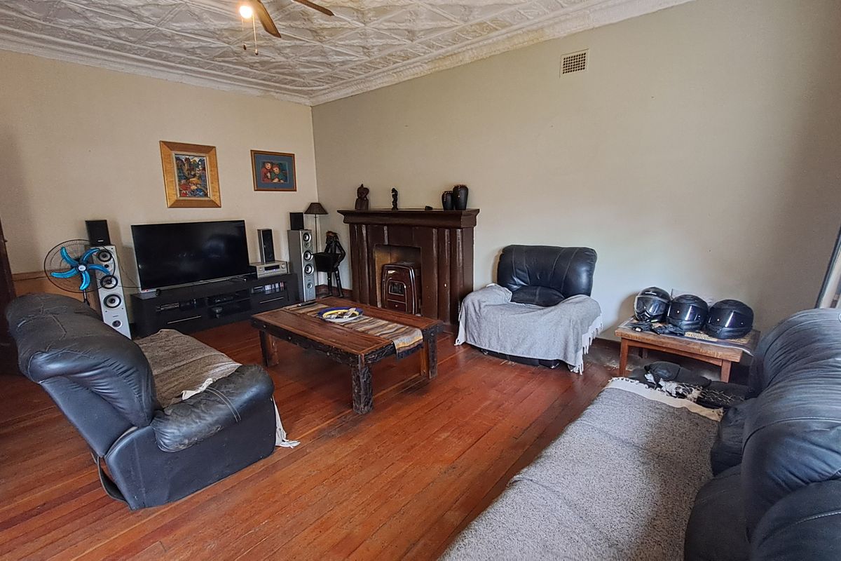 Classic Heidelberg Charm with Heated Pool & Flatlet - Photo 4