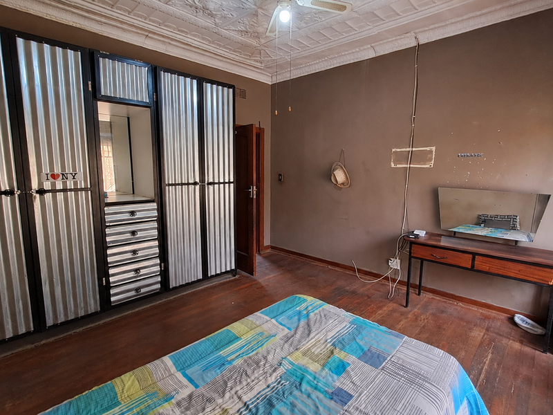 Classic Heidelberg Charm with Heated Pool & Flatlet - Photo 8