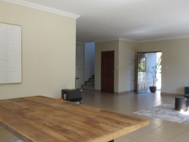 Spacious Double-Storey 3-Bedroom Family Home with Flatlet for Sale in Maroeladal, Randburg - Photo 9