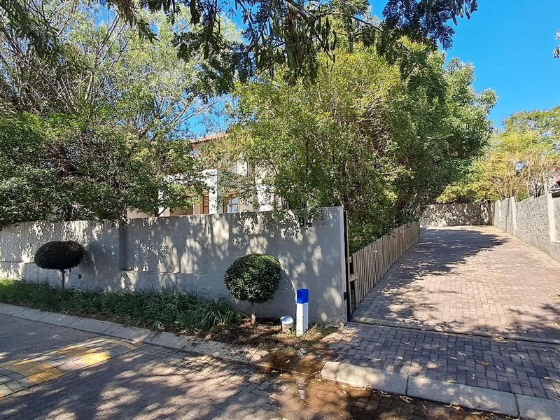 Spacious Double-Storey 3-Bedroom Family Home with Flatlet for Sale in Maroeladal, Randburg - Photo 1