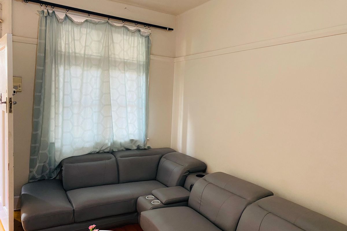 Apartment For Sale In Durban - Photo 2