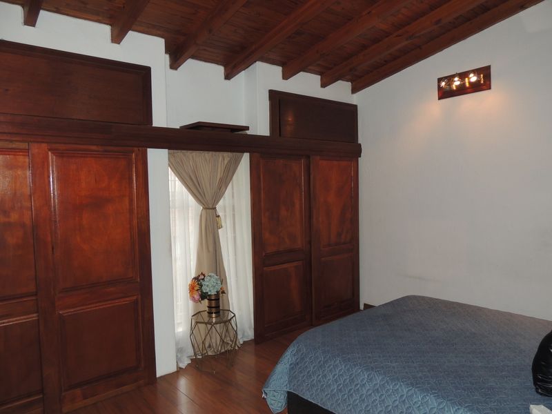Where Comfort, Security & Family Living Come Together - Photo 7