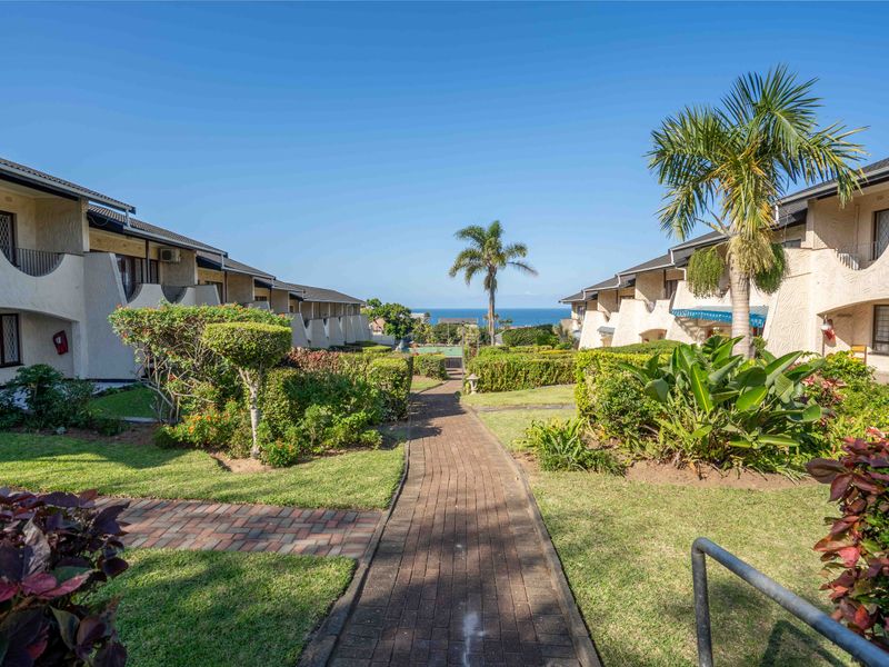 Secure complex and sea view - Photo 1