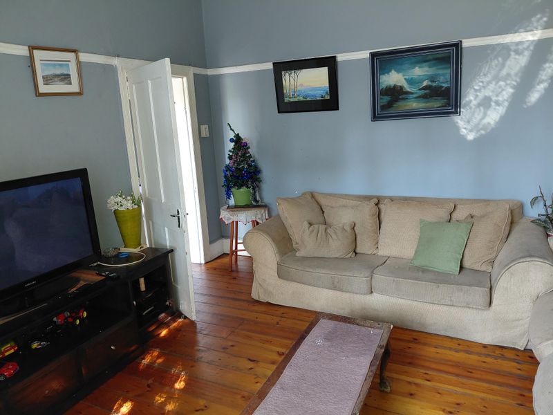 Charming Income-Generating Home in Central Uitenhage – Close to All Amenities - Photo 7