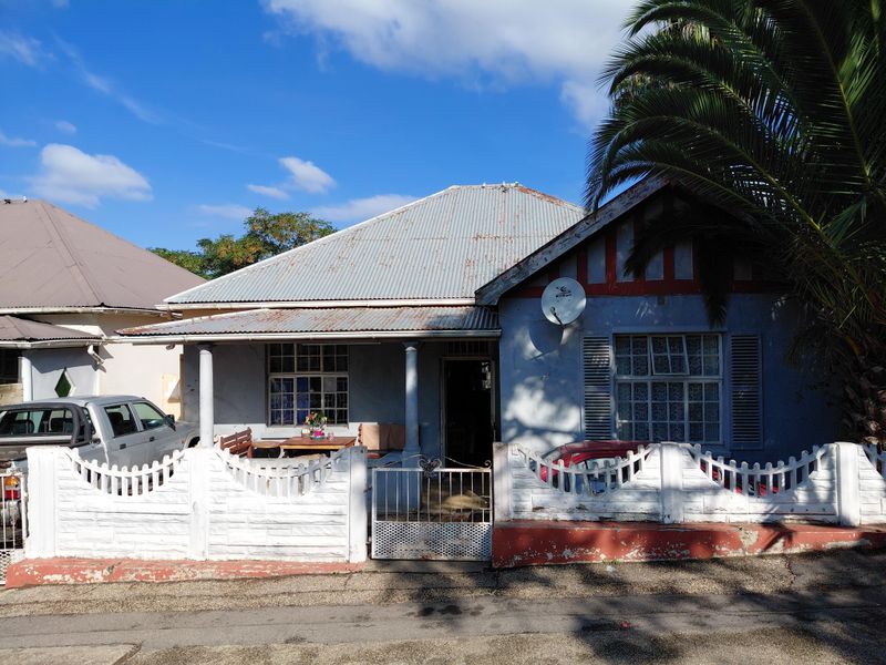 Charming Income-Generating Home in Central Uitenhage – Close to All Amenities - Photo 4