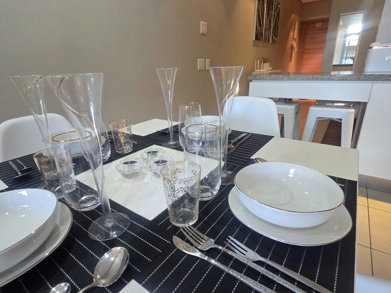 Modern Fully Furnished Apartment - Photo 2