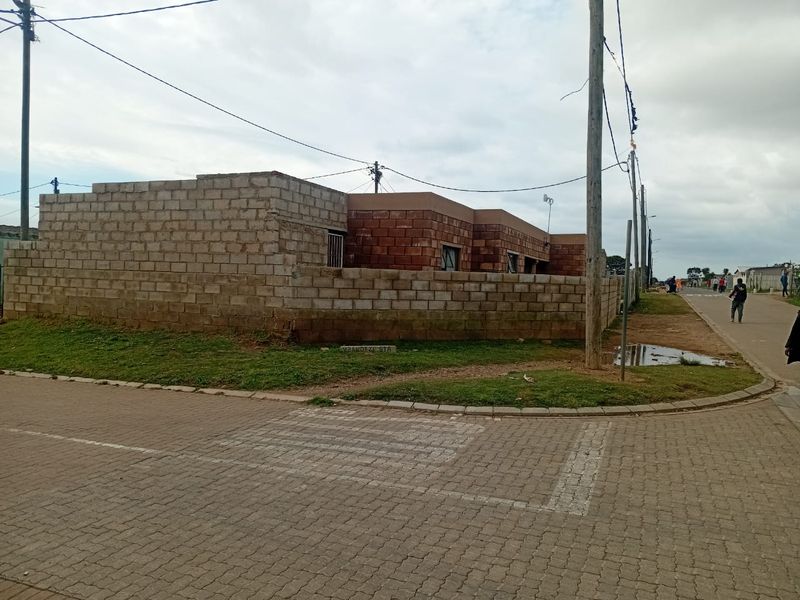 House For Sale In Mossel Bay - Photo 1