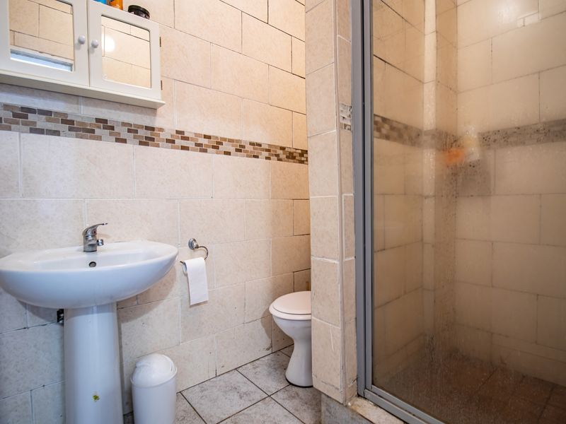 Excellent Investment Opportunity! - Photo 7