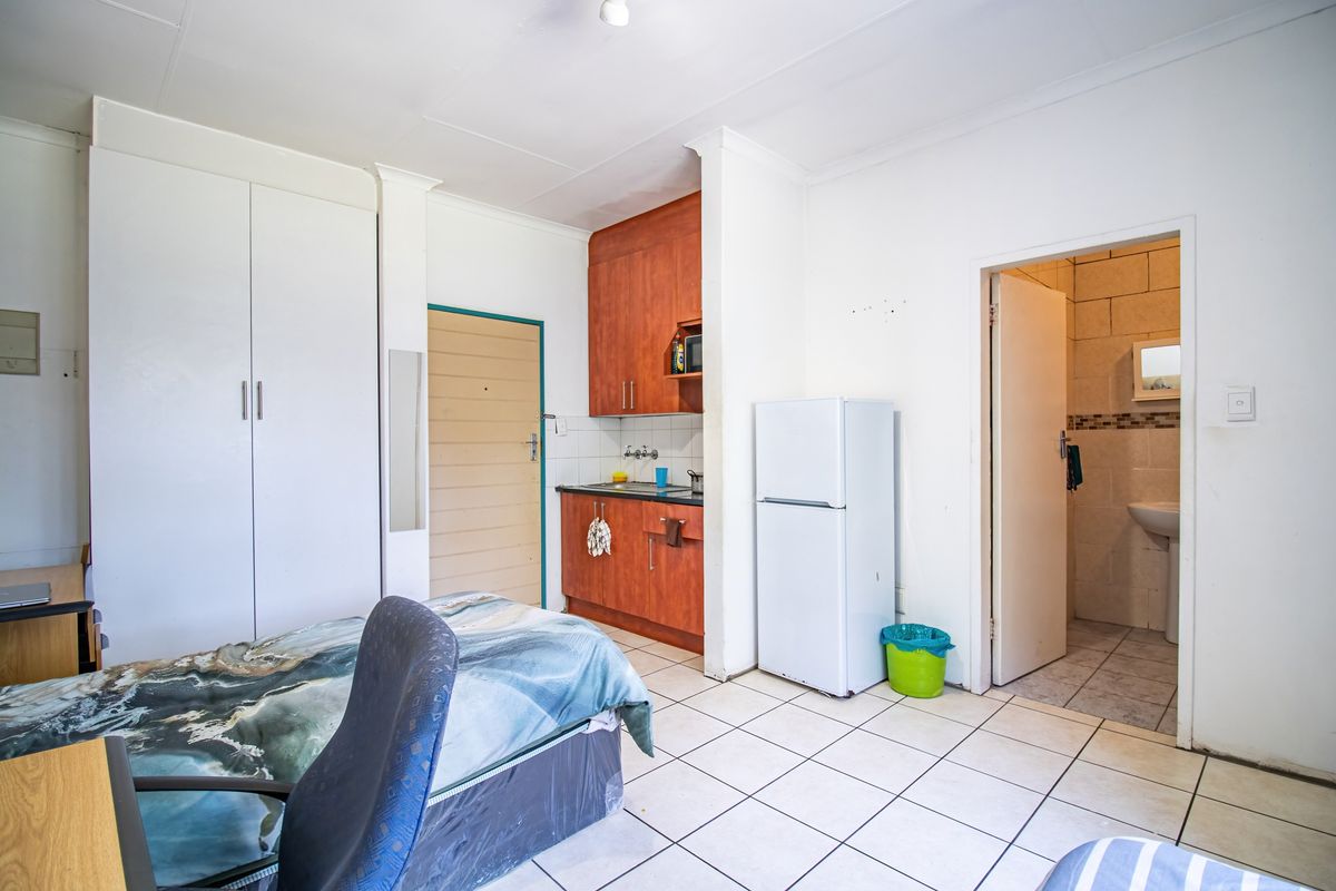 Excellent Investment Opportunity! - Photo 3