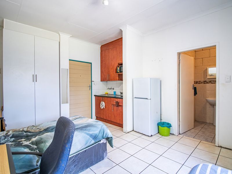 Excellent Investment Opportunity! - Photo 3