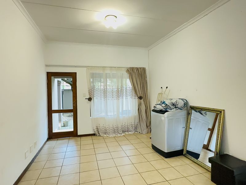 Ground Floor Unit in Secure Helderwyk Estate – Majuba Mews - Photo 6