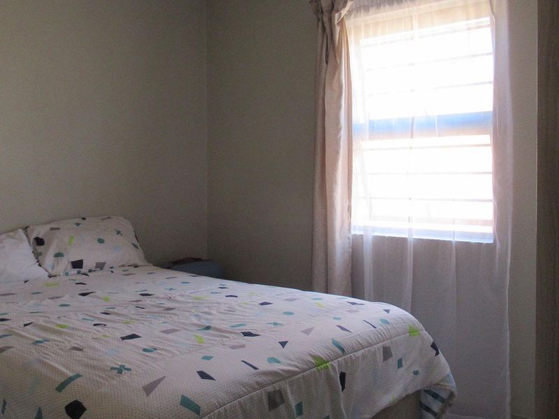 Modern 3-Bedroom Family Home for Sale in Cosmo City - Photo 6
