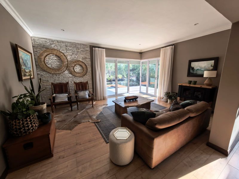 Amazing off the grid residence for Sale in Vaal De Grace Golf Estate - Photo 9