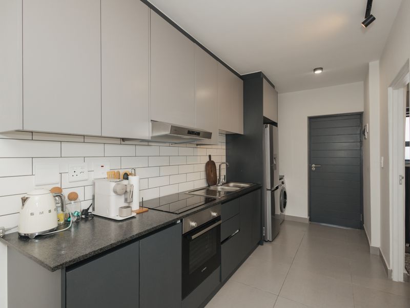 Studio Apartment Rental Monthly In Durbanville - Photo 4