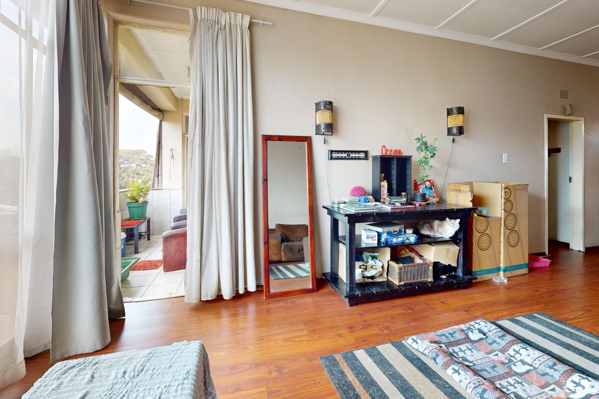 Not to be missed, large modern 2 bedroom flat in Denlee - Photo 4